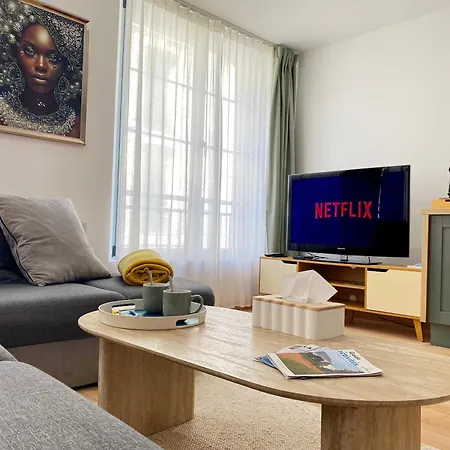 Moderne Au Centre De * Dieppe